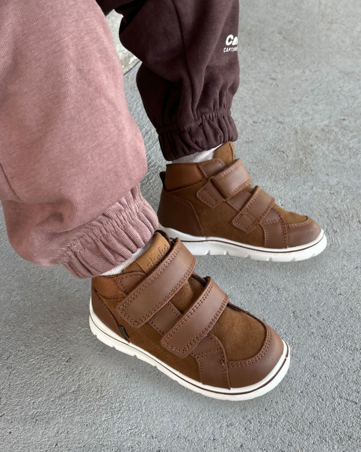 Content Feed 3226110330 4 4