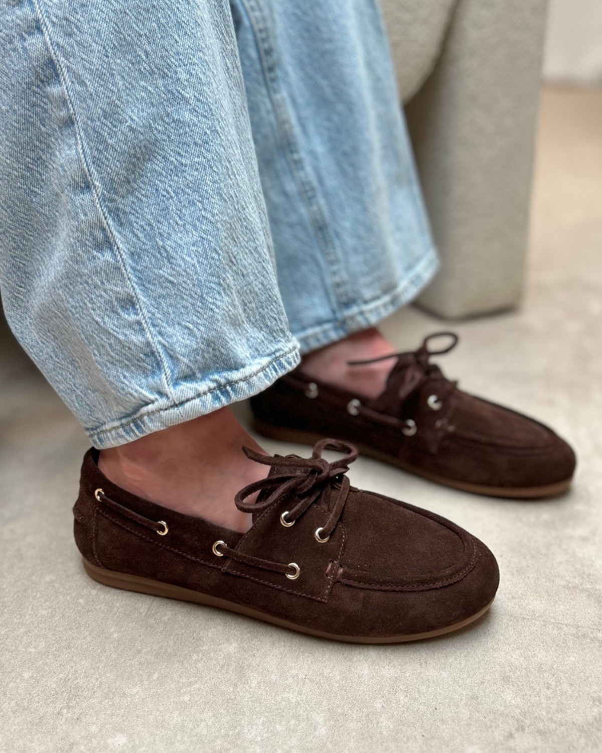 Content Feed 2426111532 2