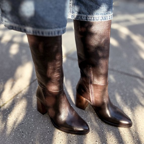 S55 Handpicked Chocolat2 1 1